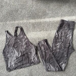 Abercrombie & Fitch Marbled Charcoal Gray Active Leggings Set
